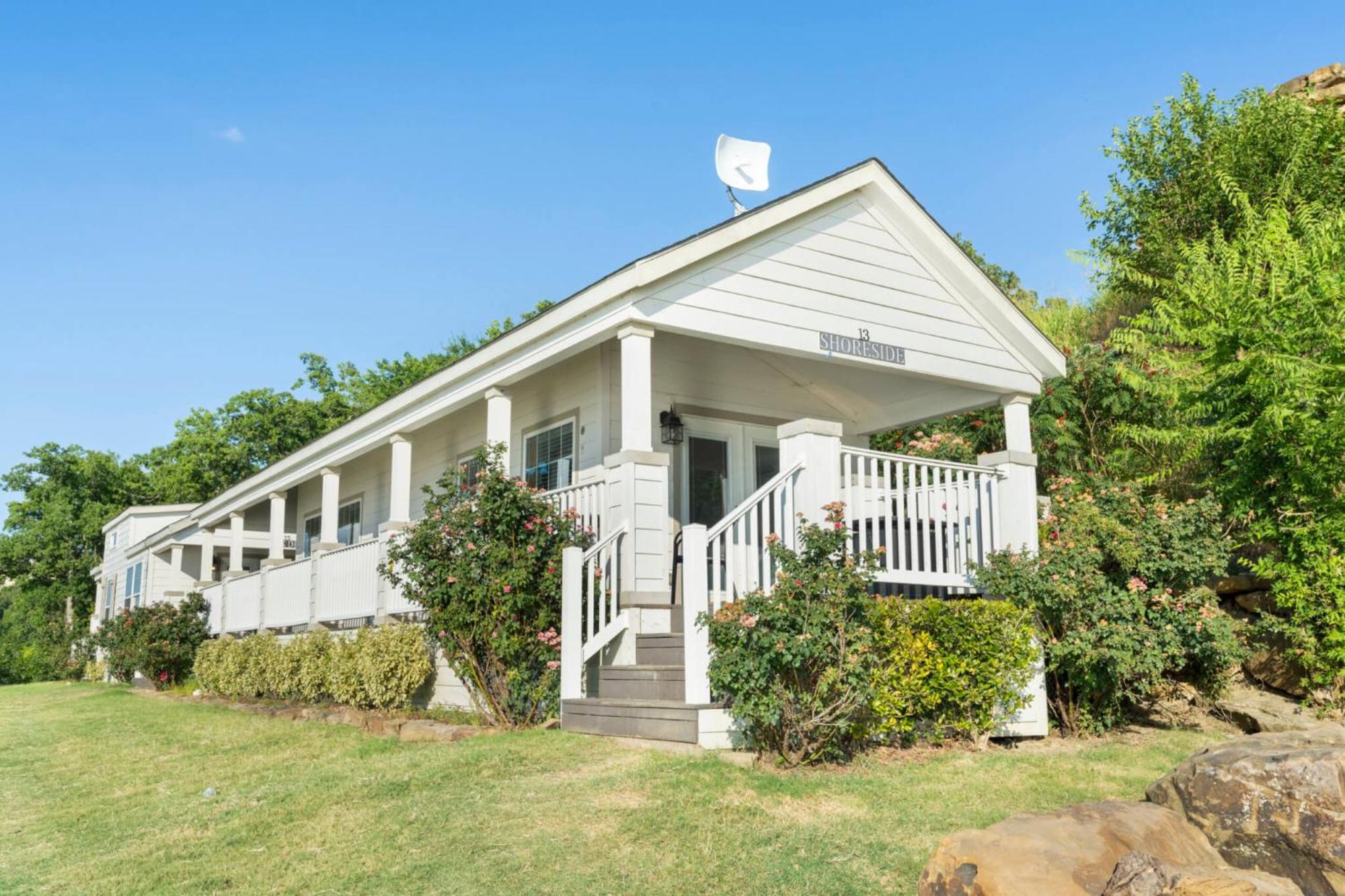 Sperry Crosstimbers Marina And Cottages מראה חיצוני תמונה