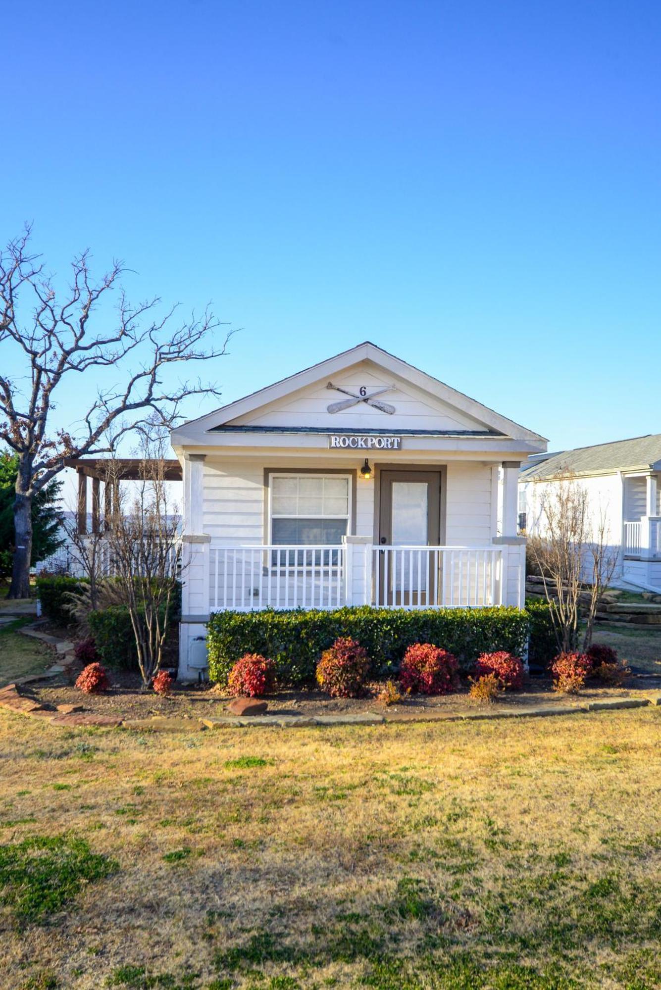 Sperry Crosstimbers Marina And Cottages מראה חיצוני תמונה